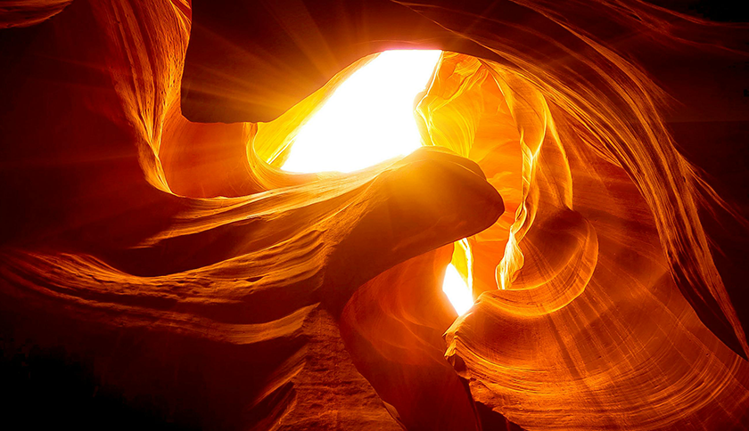 凯发天生一触即发制药盛装参展2024西鼎会，共绘健康产业新蓝图！